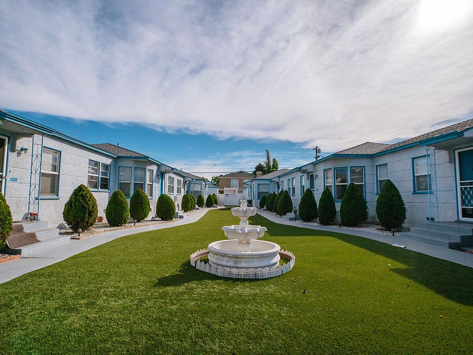 1st image of 1346 Ocean Park Blvd APT 1