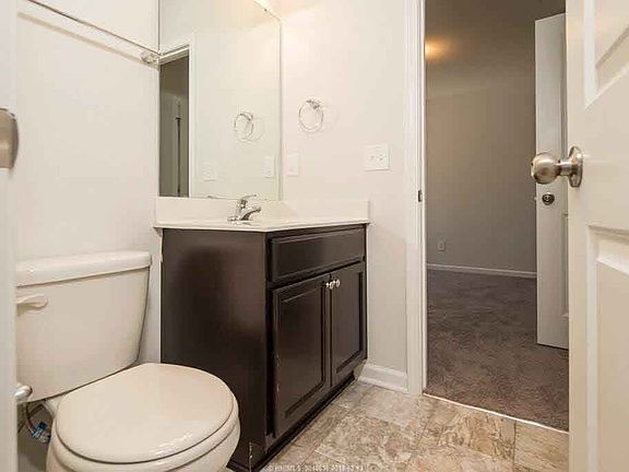 4th image of 118 Ceasar Pl