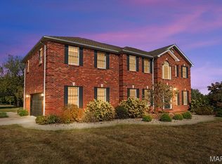 334 Spring Lake Rd, Millstadt, IL 62260