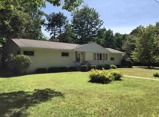 27 Elder Dr, Marquette, MI 49855