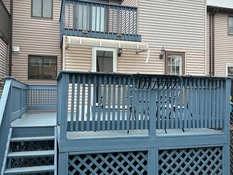 Kell Ave — Photo 15
