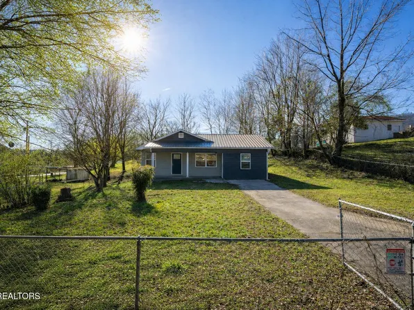205 N 12th St, La Follette, TN 37766