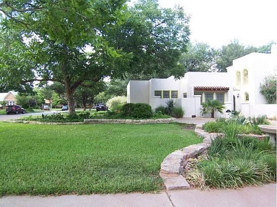 1st image of 897 Elmwood Dr
