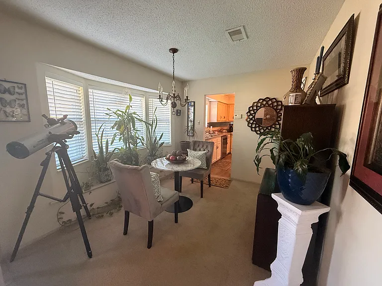 Bay window with small dining nook