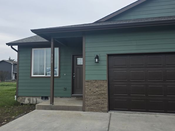 388 & 390 Clover St #388