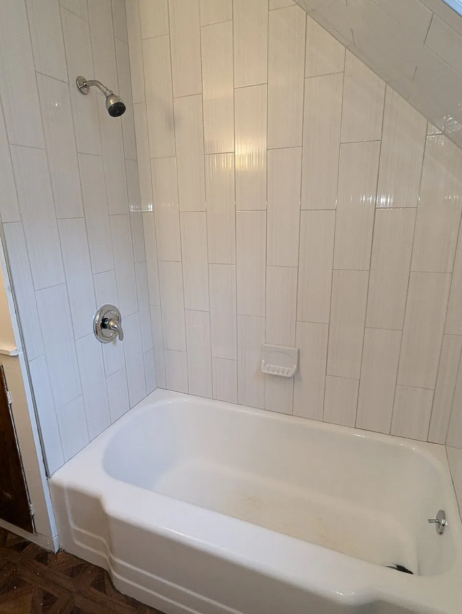 Building Photo - 40 Princeton Pl #UPPER