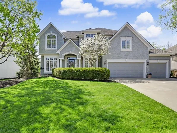 12711 W 123rd Ter, Overland Park, KS 66213