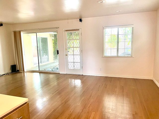 1st image of 4726 Carmelynn St