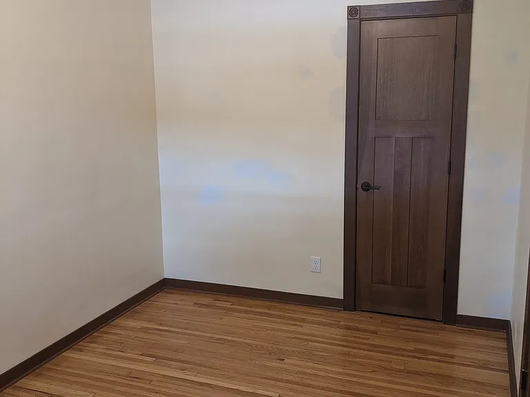 2733 Girard Ave S #303 — Photo 22