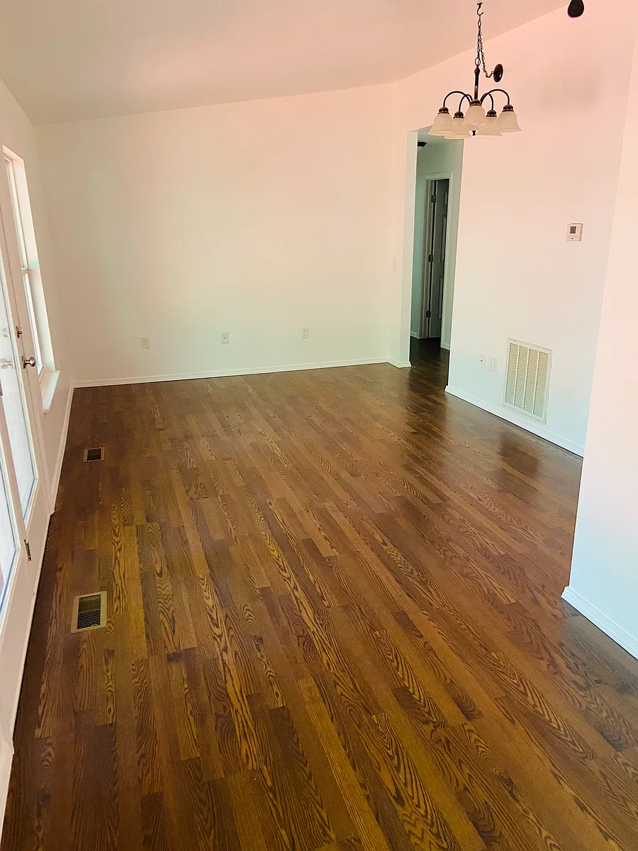 Building Photo - 9 Bewdley Cir