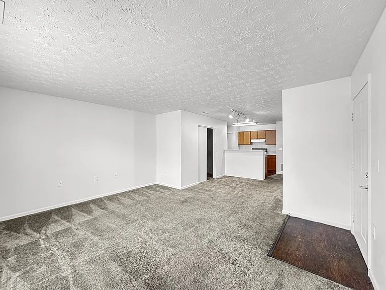 5370 Glenn Cross Rd — Photo 20