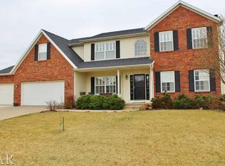 13536 Buck Rd, Bloomington, IL 61705