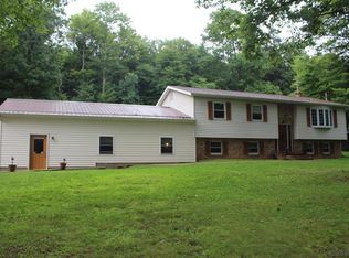 499 Beech Hill Rd, Johnstown, PA 15904
