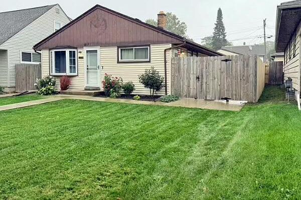 1st image of 4666 S 50th STREET