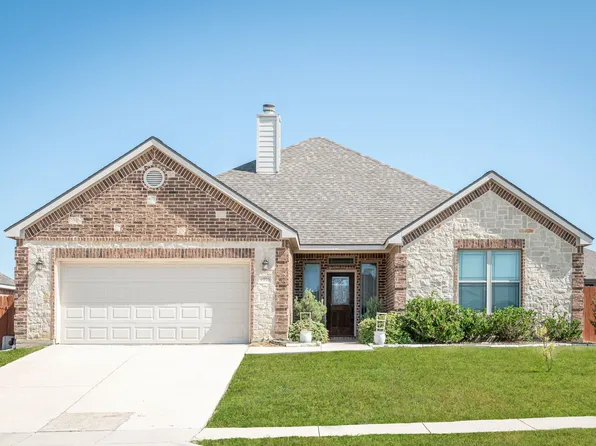 4916 Lakepark Dr, Sanger, TX 76266