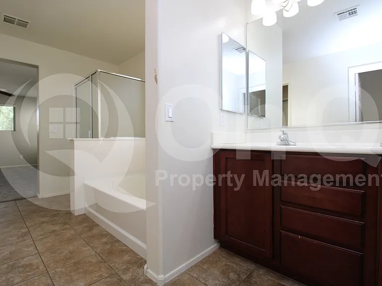 3450 E Terrace Ave — Photo 41