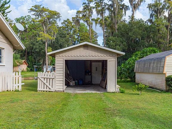 5th image of 4736 King Lake Dr
