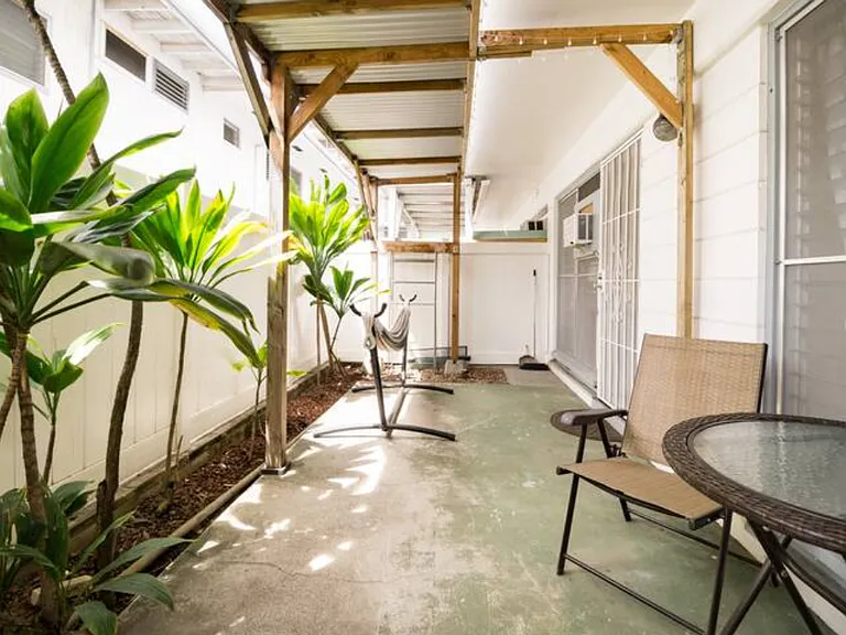 1707 Anapuni St #3 — Photo 20
