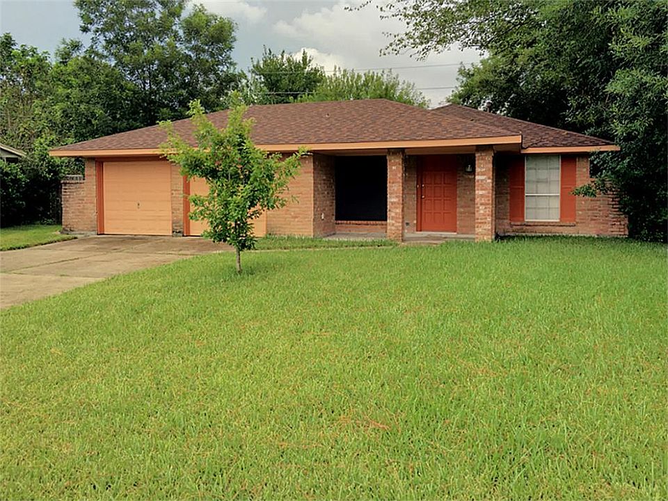 1st image of 9918 Kell Dr