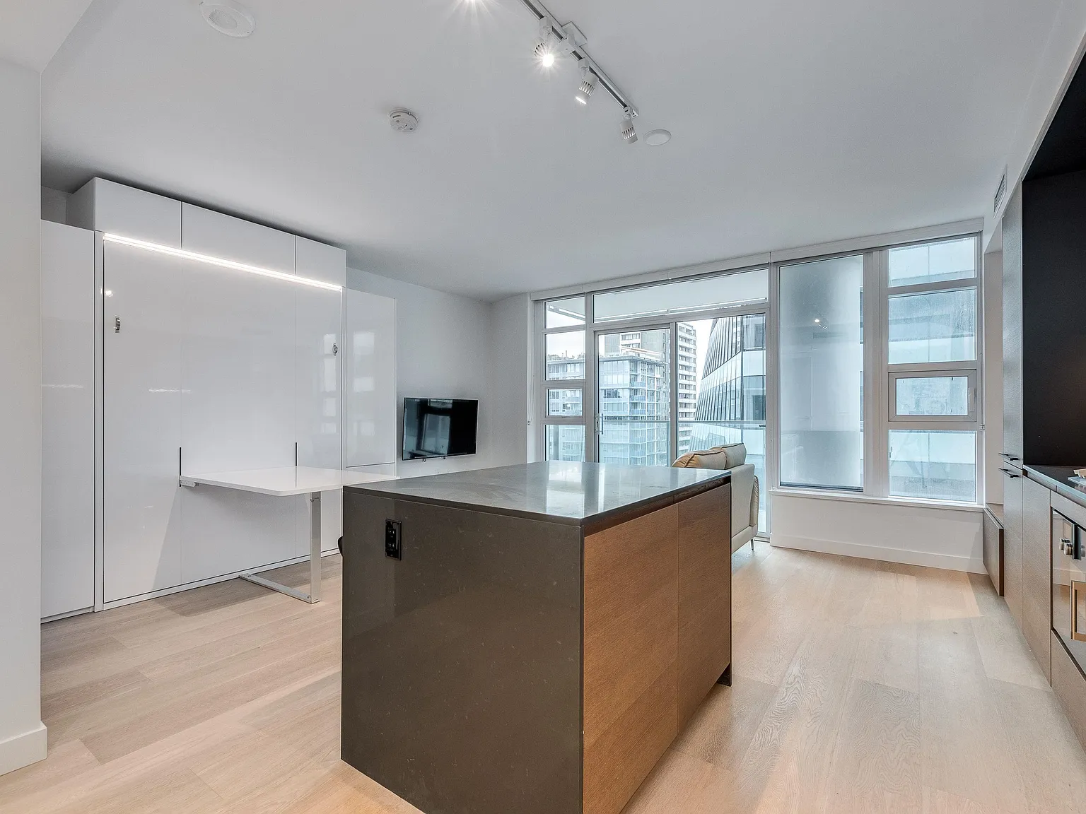 Studio, 459 sqft, $2,790 — Photo 3