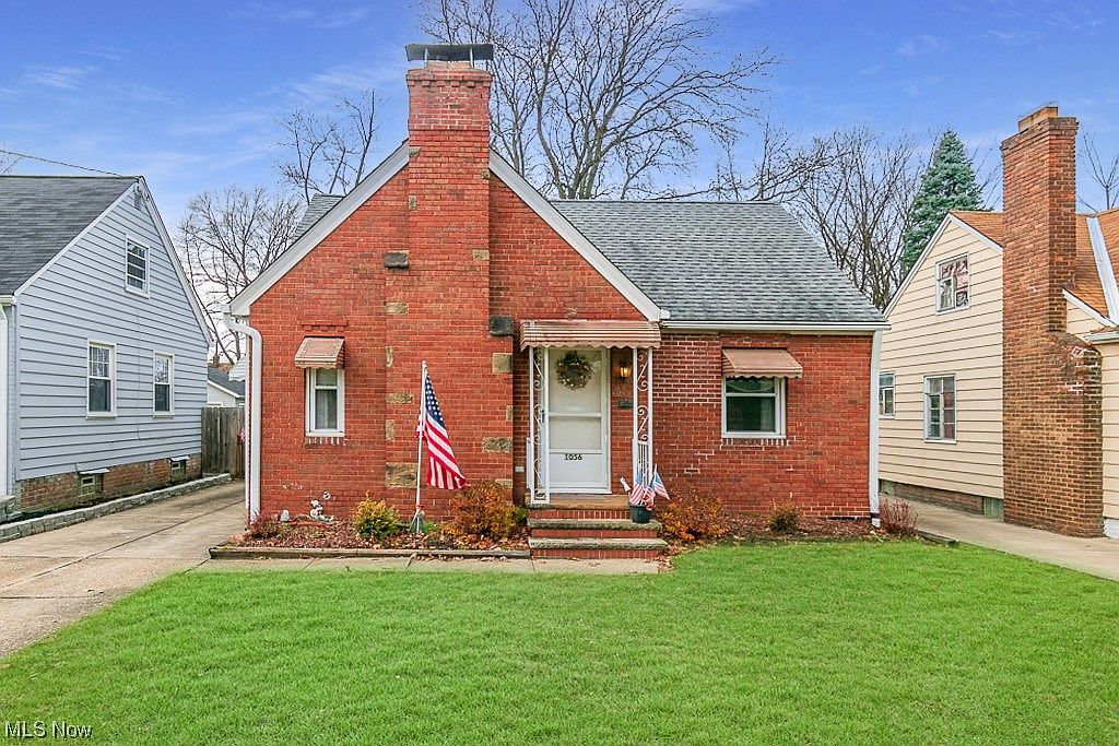 1056 Woodview Rd, Cleveland Heights, OH 44121 Zillow