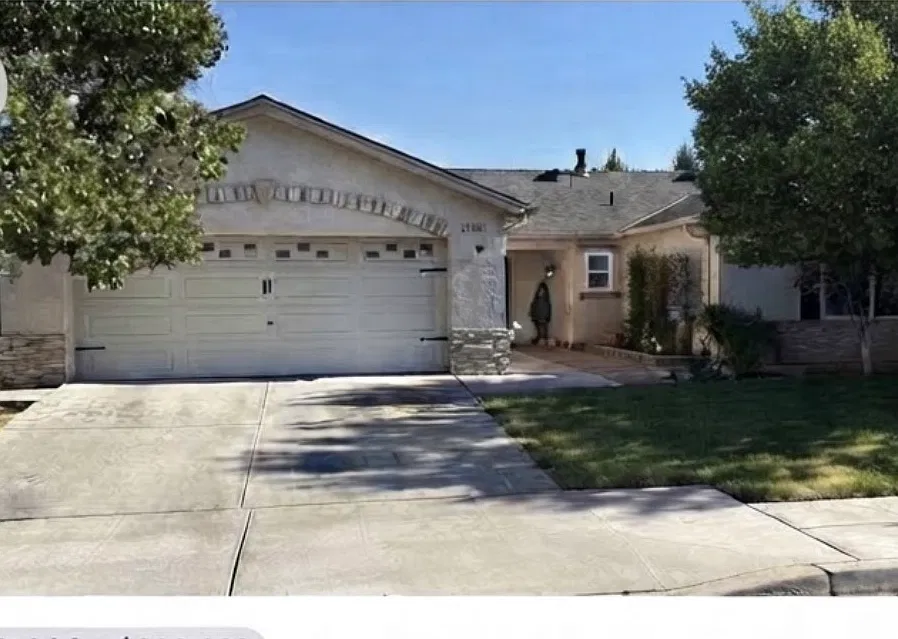 3 bed, 1705 sqft, $2,500 — Photo 1