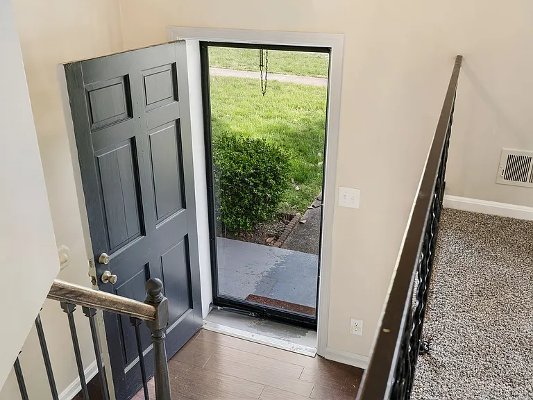 12506 Live Oak Dr — Photo 6