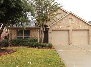 12927 Buchanan Oaks Ln, Houston, TX 77044