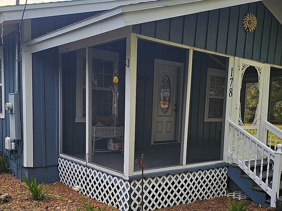 2nd image of 178 NW Fat Cat Ct