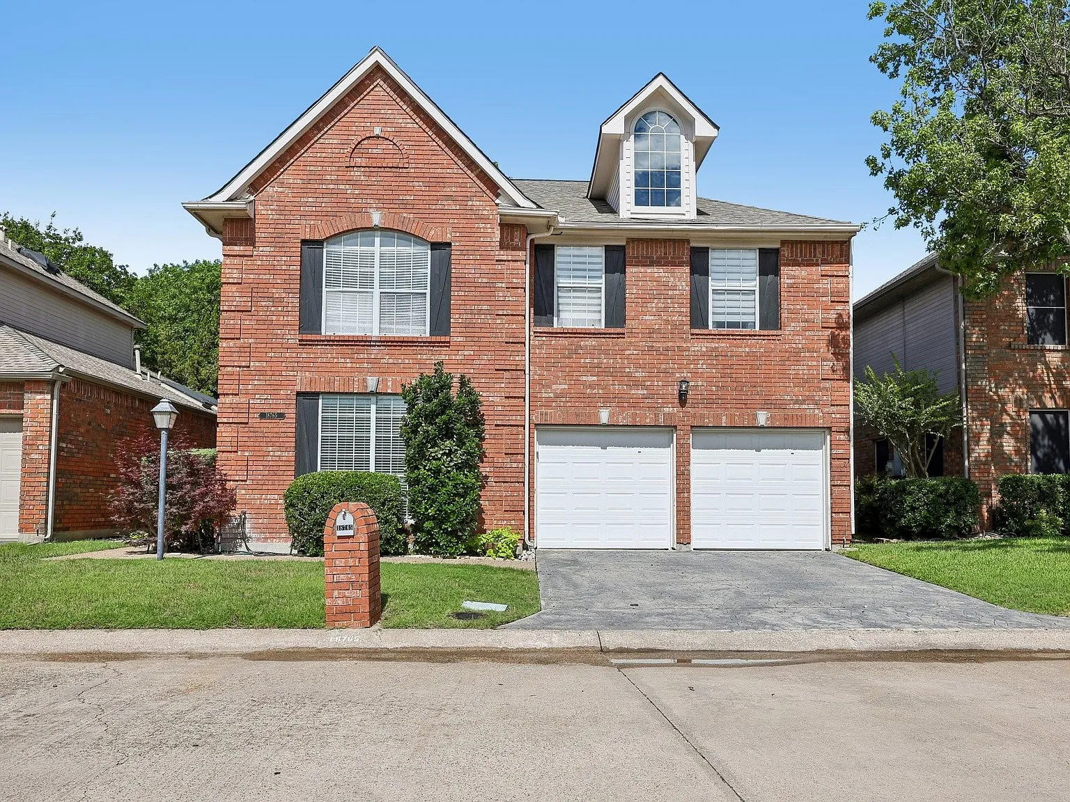 3 bed, 2457 sqft, $3,000 — Photo 1