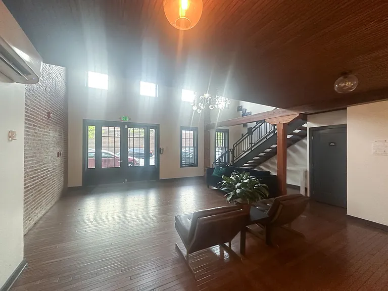 THE PORTLAND APARTMENTS — Photo 16