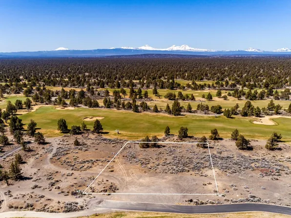 65777 Sanctuary Dr Lot 279, Bend, OR 97701