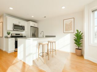 375 Dorchester St #2, Boston, MA 02127