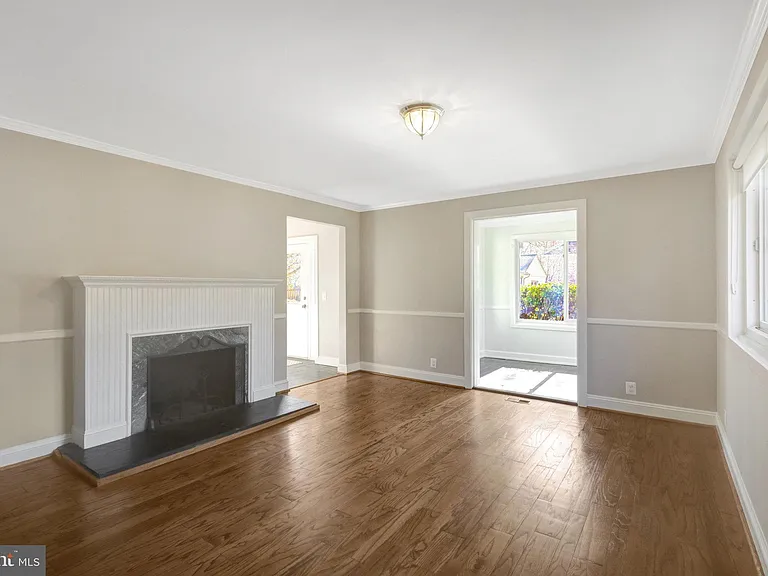 2031 Hillside Dr — Photo 56