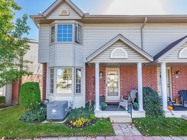 50 Chapman Ct #36, London, ON N6G 5E1