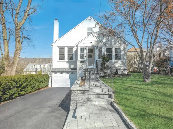 179 Serrano Avenue, Hawthorne, NY 10532