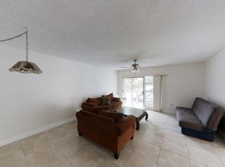 1220 71st St APT 21, Miami Beach, FL 33141