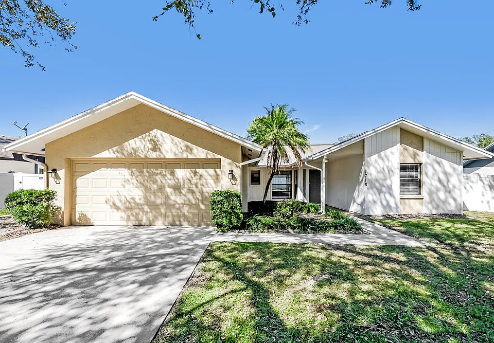 1718 Dove Field Pl