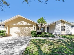 1718 Dove Field Pl, Brandon, FL 33510