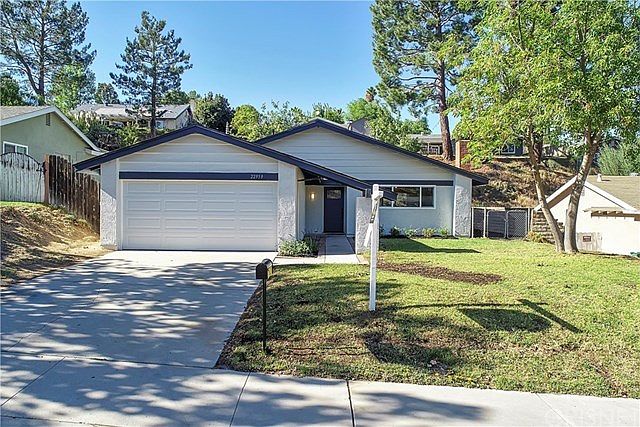 1st image of 22959 Sycamore Creek Dr