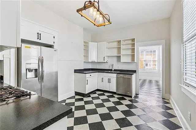 7902 Sycamore St — Photo 10
