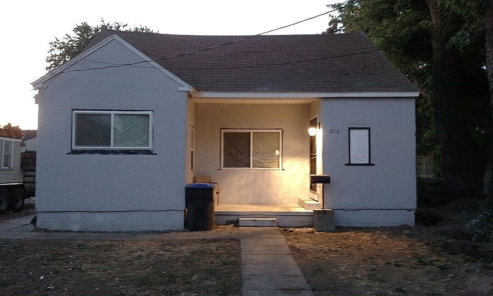 1st image of 516 E Oak St