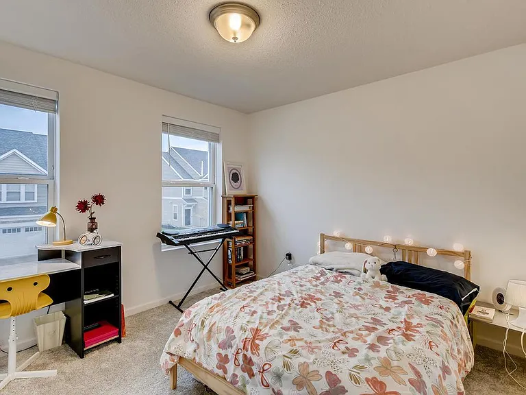 718 Maggie Way — Photo 13