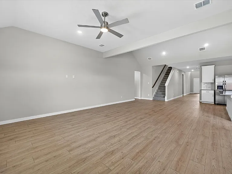 701 Summerberry Dr — Photo 12