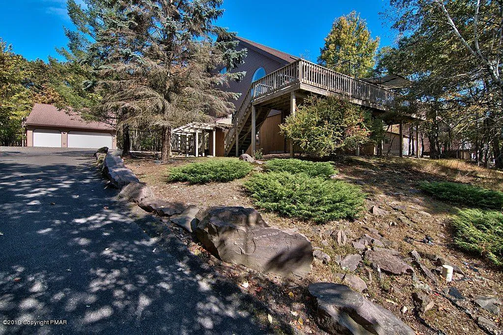 173 Valley View Dr photo 1
