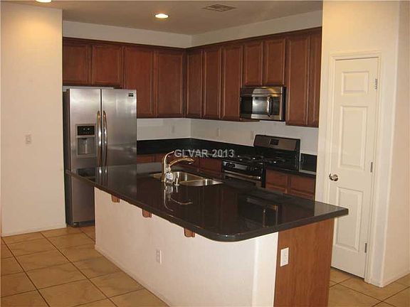 3rd image of 10339 Kalang St