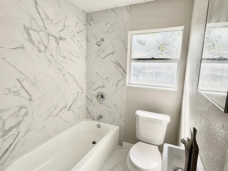 1618 N Hamilton St — Photo 11
