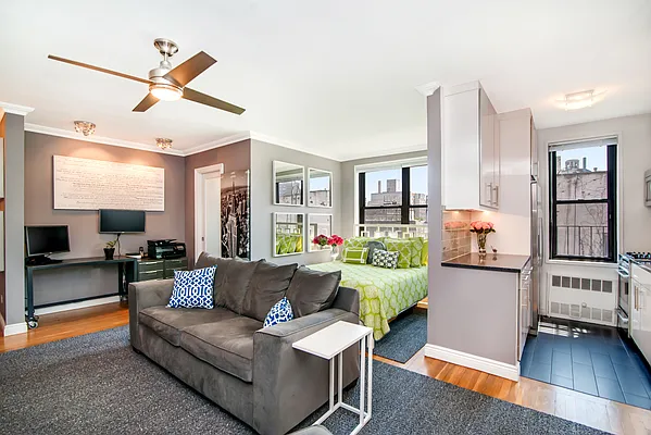 Sold by Compass | media 15