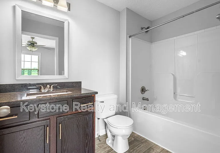 133 Melbourne Dr #F — Photo 13