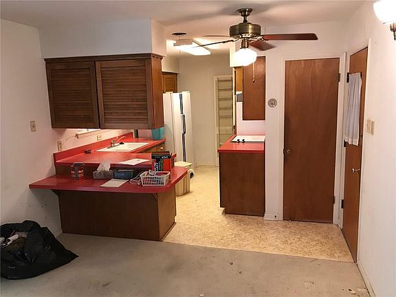 4th image of 4709 Darla Dr